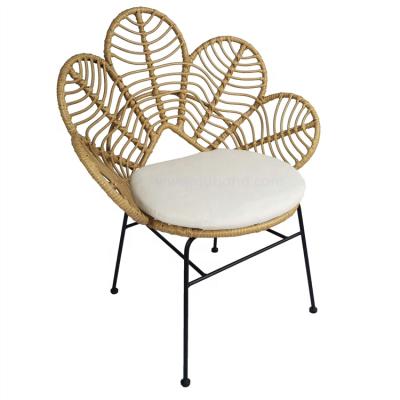 China Modern Poly Metal Rattan Indoor And Outdoor Garden Peacock Dining Chair With Cushion Wicker Chair Furniture for sale