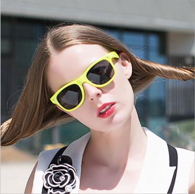 China Wholesale Fashion Sunglasses CE Custom 400 UV Your Own Logo Sunglasses Dropshipping Fashion Sunglasses for sale