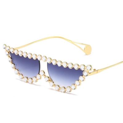 China Fashion Sunglasses Luxury Fashion Frame Small Half Diamond-studded Sun Glass Street Style Vintage Personality Sunglasses 2021 Women for sale