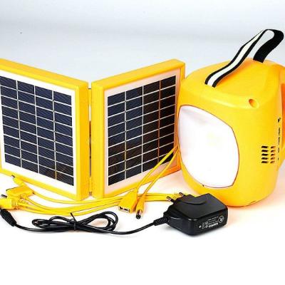 China Handy Outdoor Solar Table Lanterns IP54 Solar Panel Lantern Lights 2700K for sale