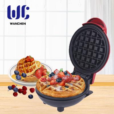 China Outdoor Mini Waffle Maker Machine Non-Stick Electric Home Professional Waffle Maker for sale