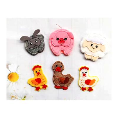 China Animal Tiny Plush Fabric Pig Finger Puppets Soft Toys Kid Baby for sale