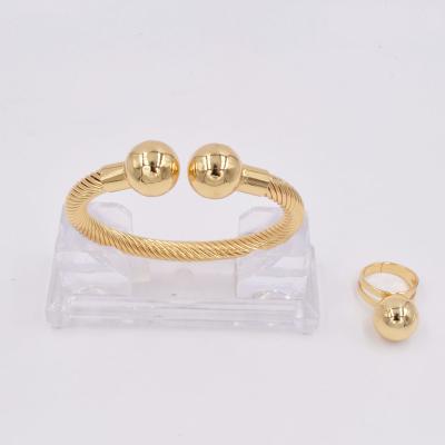 China Dubai Ball Design Classic Timeless Bracelet CLASSIQUE Ring Jewelry BT0006 for sale