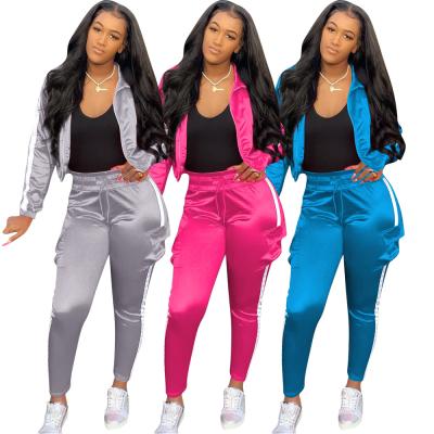 China Amazon Breathable Hot Selling Autumn Solid Color Quilting Reflective Brand Sports Women Casual Sweatsuit Female Set for sale