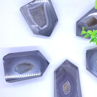 China Wholesale Agate Crystal Geode Cave Quartz Crystal Therapy China Geode Tower For Home Decoration for sale