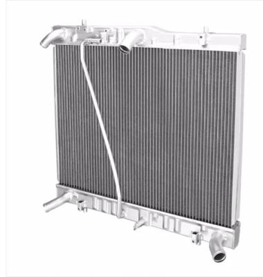 China Aluminum Tanks Reduce Product Weight Aluminum Premium Radiator Parts For Hiace Commuter Kdh223 Van Wagon 3.0 D 2982cc 100kw 1640030170 for sale