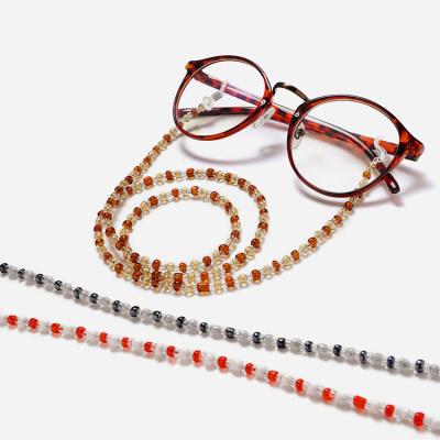 China Fashoin Wholesale Lanyard Pearl Color Beaded Holder Glasses Chain Eyewear Accessory Anti Slip Chain for sale