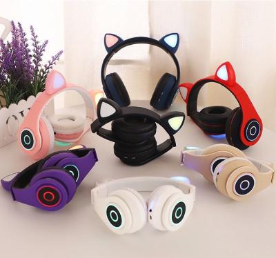 China Best Gaming Headphones Girls Led Foldable Children Cat Ears Headphones Wireless Headset for sale