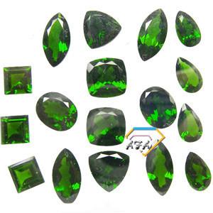 China 5mm Untreated Natural Chrome Diopside Cushion For Jewelry Settings for sale