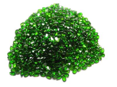 China Pear Natural Chrome Diopside For Custom Jewelry AAA Grade 7x5mm for sale