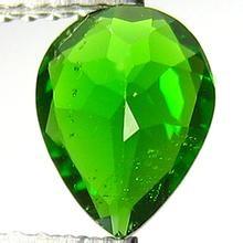 中国 ナシ 65carats のクロム Diopside リングのための Diopside 宝石用原石の緑 販売のため