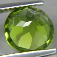 China Nature Green Peridot Loose Gemstones Round With Brilliant Cut for sale