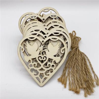 China Europe DIY Painted Carving Love Heart Shaped Decorative Wood Chips for sale