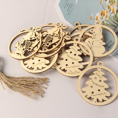 China Christmas Decoration 2020 New Products Environmental Wooden Carving Christmas Tree Decoration For Sale for sale