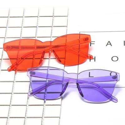 China UV400 DOISYER Candy Color Clear Square Luxury High Quality Cute Transparent Square Frameless Sunglasses Women for sale