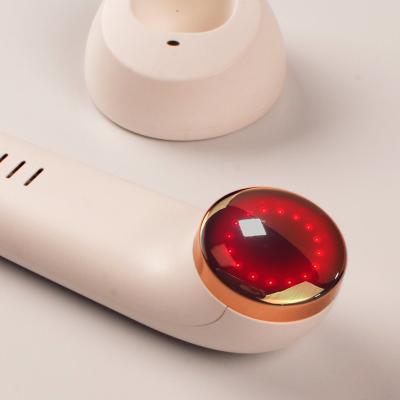 China Anti-Puffiness Home Using Massage Inared Facial Light Led Vibrating Energy Bar Massage Face Lift Beauty Device for sale