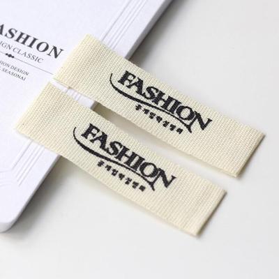 China Sustainable Custom Sewing Label Clothing Tags Woven Labels For Clothing for sale