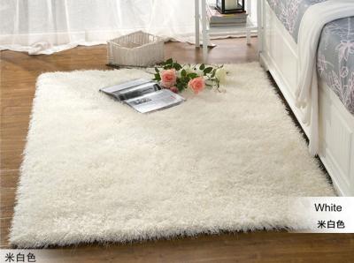 China Very Soft Polyester microfiber mixed with Polyester Silk Plain Shaggy Rug Classic for each family good for decoration for sale