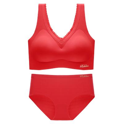 China Hot Selling Seamless One Piece Deep Red Comfort Bra V-Neck Bra Briefs Bra Panty Set for sale