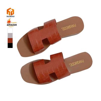 China Fashion Trend Fashion EVA Ladies Sandals Transparent Slippers Personalized Snake Bottom Sandals For Women Girl Beach Clear Slipper for sale