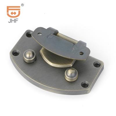 China Antique Furniture Hardware Fixture Locks Brass Brush Lock Buckle For Wooden Jewelry Box for sale