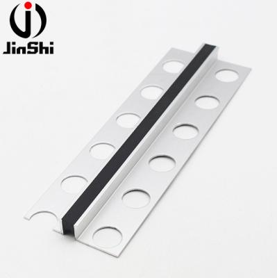 China Free Sample Contemporary Silicone Sealant Inserts Hardware Market Alu Tiles Floor Expansion Joint Price en venta