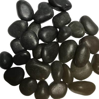 China Modern Factory Directed Polished Black Round Pebble Stone For Gardening And Landscaping Cobblestone for sale