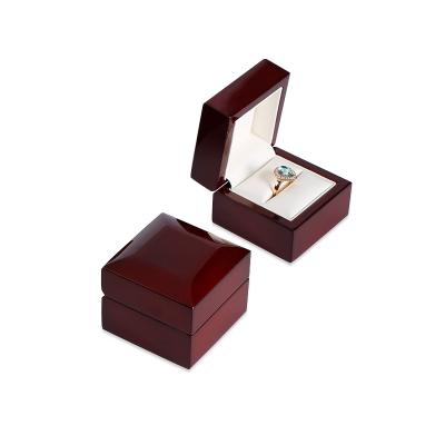 China Luxury Customized Design Solid Wood Jewelry Package Gift Box For Jewelry Watch Box Solid Wood Ring Box High End for sale