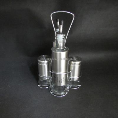 China Freshness Retention Salt Pepper Shakers And Oil Vinegar Glass Bottles With Metal Rack for sale