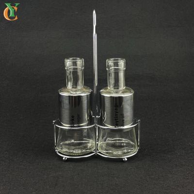 China Freshness Preservation Kitchware Oil Vinegar Bottles Glass Wrap Jar 200ml 7OZ Two Pcs Rack Set for sale