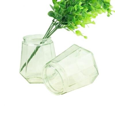 China No Clear Round Glass Vase 500ml With Strip Design Flower Carved Crystal Empty Glass Jar 18OZ for sale