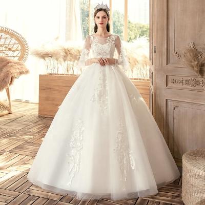 China Lace New Small Breathable Dreamy Bride Plus Size Wedding Dresses Ball Gowns Vestido De Novia for sale