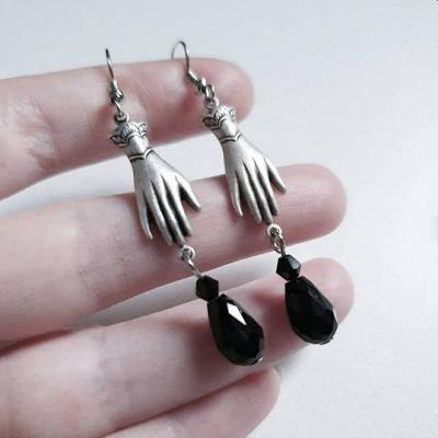 China FASHIONABLE unusual women hand black beaded drop earrings hanging dangle earrings 2022 trend jewelry earrings for sale