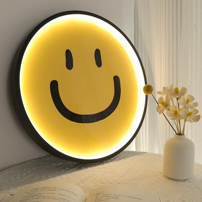 Chine Art Decor Professional New Modern Ring Cute Smiley LED Indoor Wall Lamp Home Decor à vendre