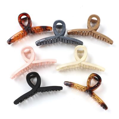 China Fashionable Women Hair Claw Soft Classic Shark Claw Stylish Acrylic Hair Clip Girls Hair Holder for sale