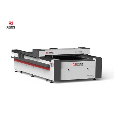 China Laser CUTTING DAHAN Laser 150W CNC Fabric Laser Cutting Machine for sale