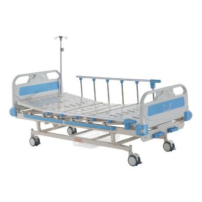 China Comfortable Caregiver Patient Bed For Hospital With Guadrails/2 Cranks Medical Cheap Manual Hospital Bed Triple Backrest Function Frame for sale