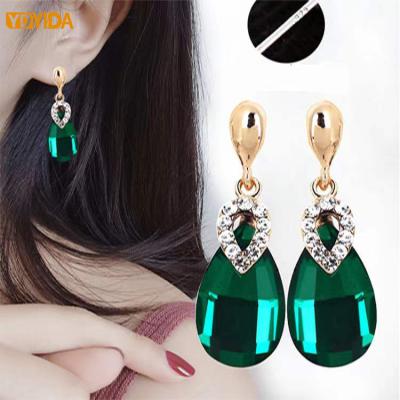 China Other Women 2022 Crystal Acrylic Earrings Set Drop Fashion Jewelry Vintage Crystal Hook Pearl Earrings for sale