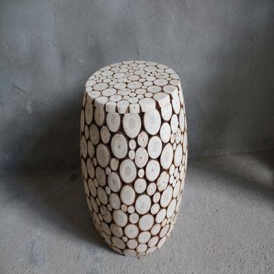 China Natural Hot Sale Factory Direct Custom Wooden Log Step Stools Pair Wooden Stools Wood for sale