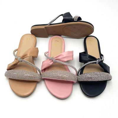 China Fashion Trend Workmanship Slippers Women Diamond Slides Pretty Flat Fashionable Slippers Ladies Shoe for sale