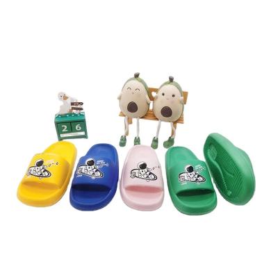 China EVA Breathable Comfort Wholesale Kids Shoes Cartoon Slippers Baby Slippers Indoor Girl for sale