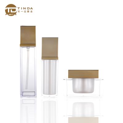 China Luxury cosmetic packaging transparent empty plastic recyclable and white square 30ml 50ml 120ml acrylic bottle with lotion pump for sale