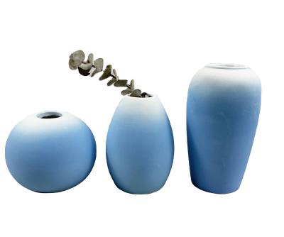 China Modern Design Gradient Color Frosted Porcelain Vase Simple Glazed Ceramic Vase Frosted Glazed Porcelain Vases Set For Home Furniture Flower Vase Display for sale