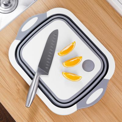 China Multifanctional Disposable Plastic Mincing Cutting Board Portable 2 in 1 Plastic Cutter Collapsible Folding Chopper for sale