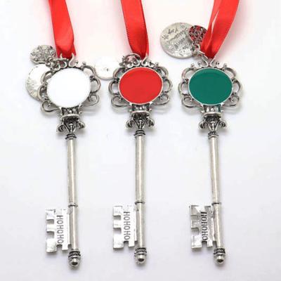 China Wholesale Europe Monogram Christmas Gift Ornament Decoration Magic Santa Key for sale