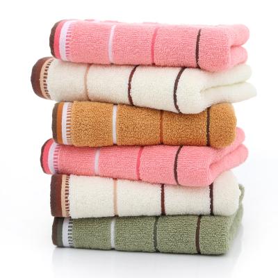 China Factory Wholesale Cheap Long Lasting 70x140 Cotton Terry Pink Face Towel for sale