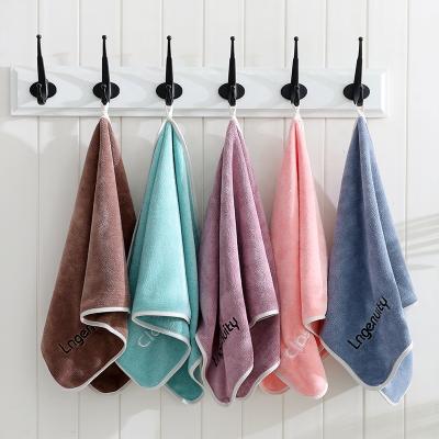 China QUICK DRY Reading To Shop Super Absorbent Microfiber Dog Bath Towel Pet Towel For Dog for sale