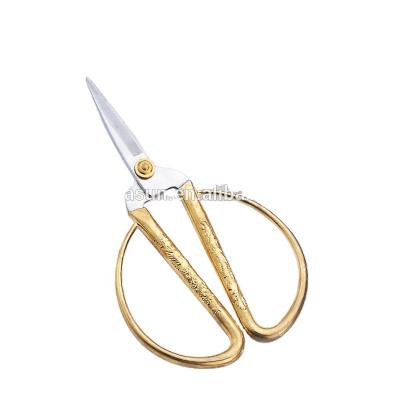 China Shear Cloth SA1952 Cutting Scissors Gold Sewing Shears for sale