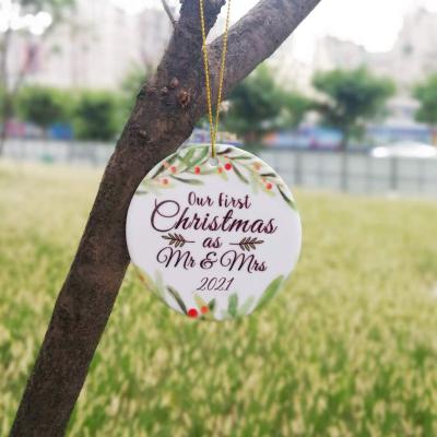 China Custom Ceramic Christmas Pendant 3inch Double Sided Round Lanyard Christmas Ornaments Pendant for sale