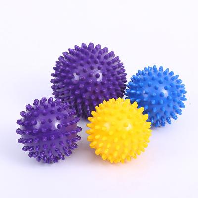 China Factory Outlet Round Massaging Vibrating Ball Massage Ball Spikey Massage Ball for sale